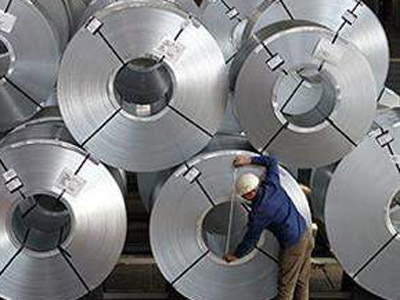 KOMISE bude podporovat vývoz oceli
