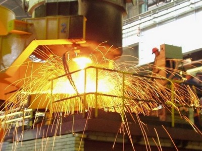 Indičtí podnikatelé obhajoval zrušení daně na export železné rudy