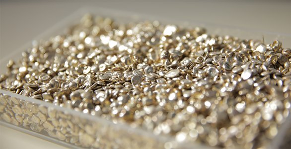 Koupit kovy vzácných zemin: cena od dodavatele Evek GmbH